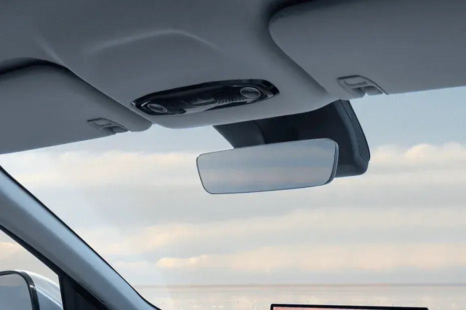 EX5 interior 1