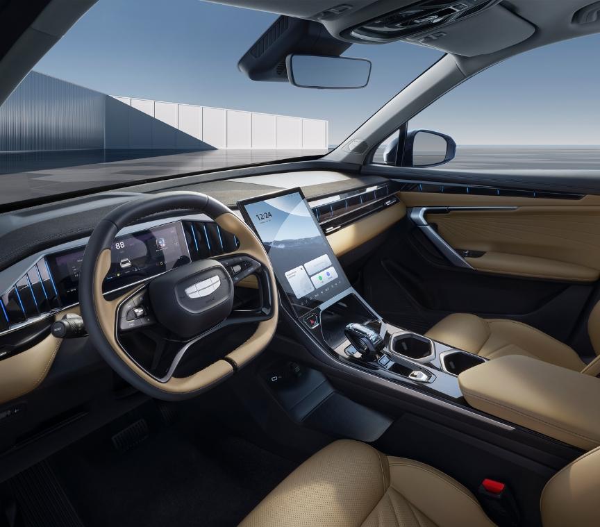 Starray EM-i interior 1